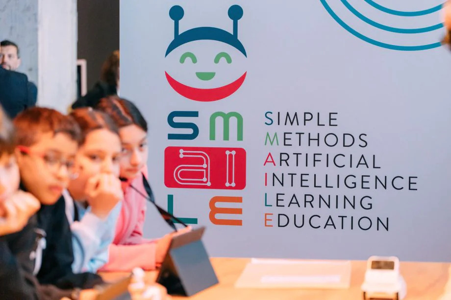 SMAILE 30 marzo 2023 - Laboratorio con i robot